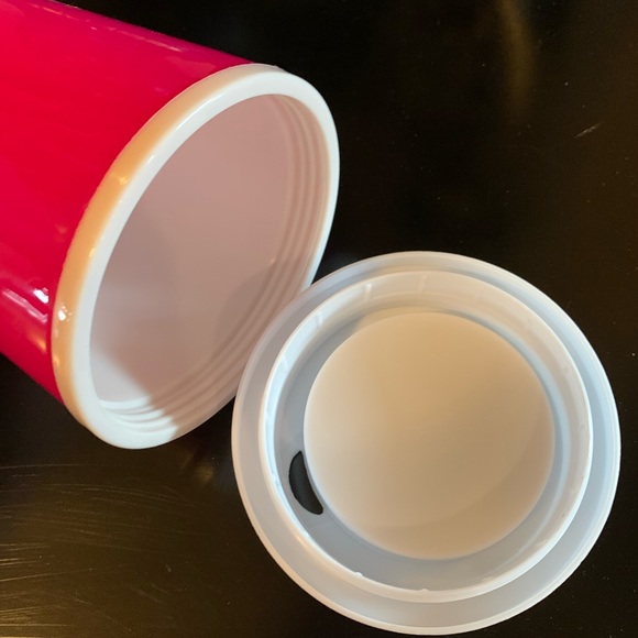 FREE with Bundle of Qualified Item 🛍 - Picture 2 of 2